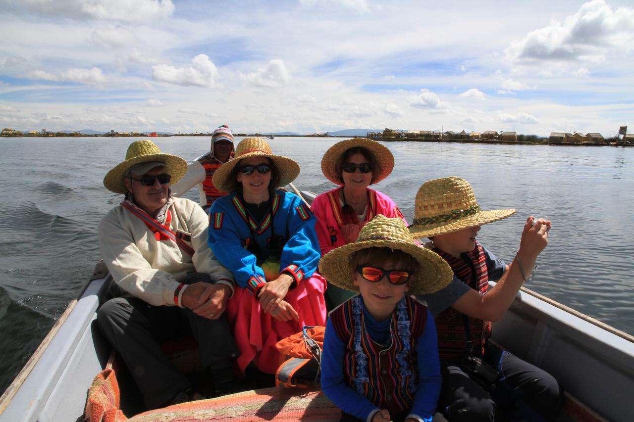 Uros Qhota Uta Lodge Puno Exterior foto