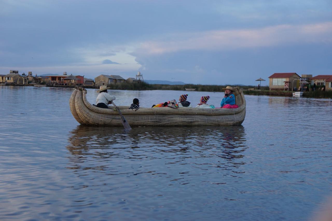 Uros Qhota Uta Lodge Puno Exterior foto